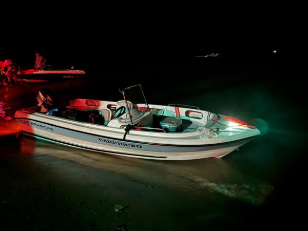 Bahamas Pescador 440