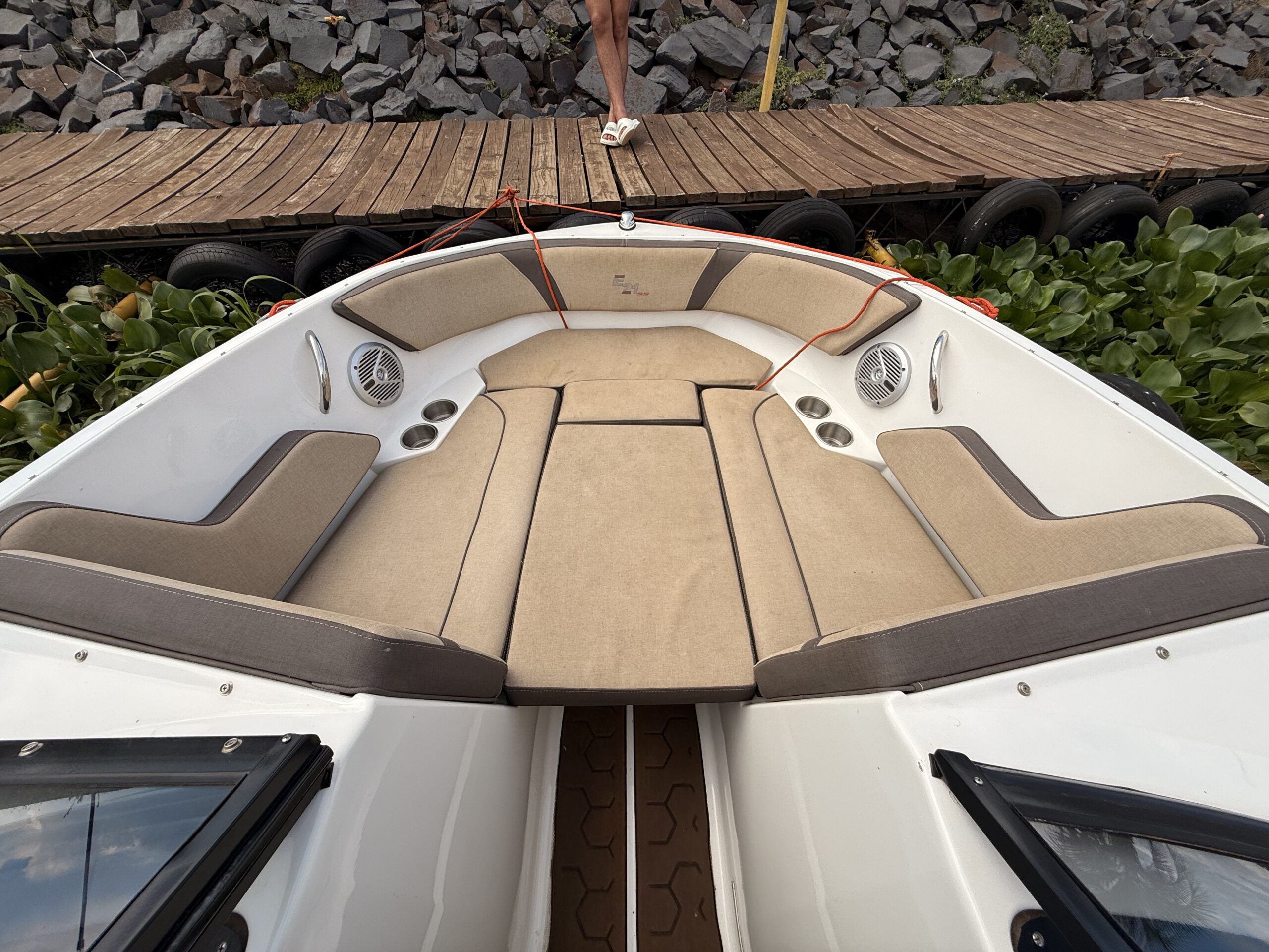 Eclipse 21SS - Evinrude 200 8 Eclipse 21SS - Evinrude 200 - Image 8